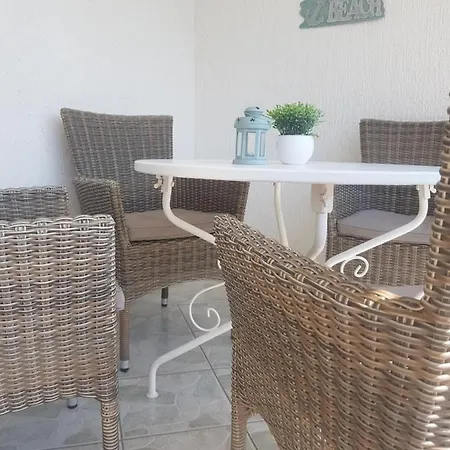 Apartament Rora *
