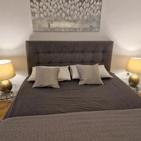 Rora * Rogoznica (Sibenik-Knin)