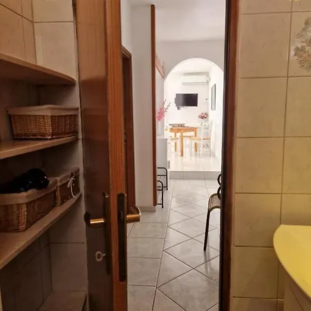 Rora * Rogoznica (Sibenik-Knin)