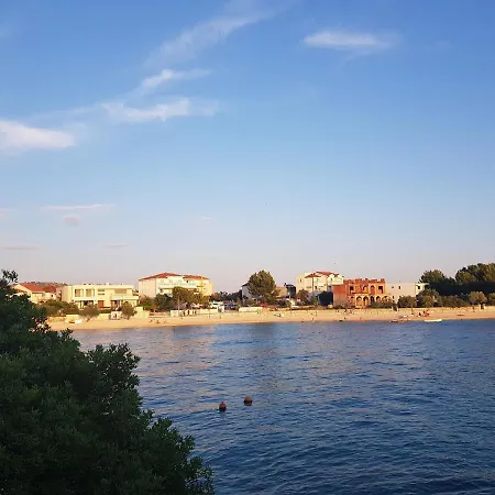 Rora Apartman