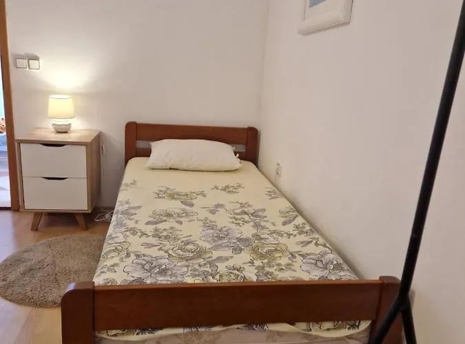 Rora Apartamento